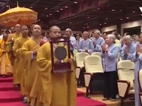 Hàng nghìn tăng ni, phật tử dự Đại lễ Phật đản năm 2017 tại chùa Bái Đính