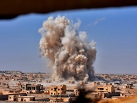 Syria: Liên quân không kích Deir ez-Zor, 14 dân thường thiệt mạng