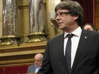Cựu Thủ hiến vùng Catalonia được tạm tha có điều kiện