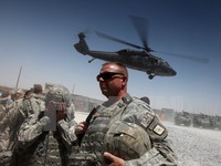 Mỹ bổ sung quân tới Afghanistan