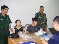 Quảng Ninh: Bắt cặp vợ chồng vận chuyển hơn 2,4 kg ma túy