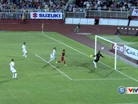 VIDEO: Văn Thanh sút xa khiến thủ môn ĐT Jordan cản phá vất vả
