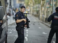 Cảnh sát Tây Ban Nha bắn chết nghi can chính trong vụ tấn công ở Barcelona