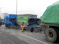 Tai nạn liên hoàn gây ách tắc giao thông trên tuyến tránh TP. Vinh, Nghệ An