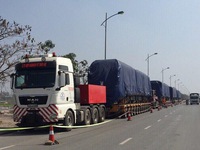 Đoàn tàu đường sắt đô thị Cát Linh - Hà Đông thứ hai về tới Hà Nội