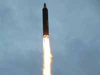 Hội đồng Bảo an Liên Hợp Quốc lên án vụ phóng tên lửa của Triều Tiên