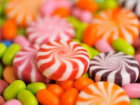 Mỹ: Nhiều hãng cam kết giảm lượng calo trong bánh kẹo