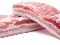 Hà Tĩnh: Yêu cầu thu hồi công văn vận động giáo viên mua 10kg thịt lợn