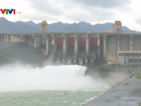 Thủy điện Tuyên Quang mở cửa xả đáy số 1