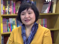 Tiến sĩ giáo dục Thụy Anh với Lớp học tiếng Việt khắp năm châu