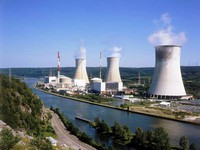 Người dân Bỉ yêu cầu đóng cửa nhà máy điện hạt nhân