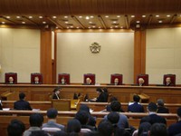 Tòa án Hàn Quốc tiếp tục điều trần luận tội Tổng thống
