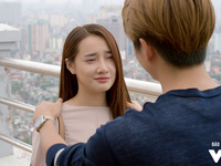 Tuổi thanh xuân 2: Fan tan chảy khi thấy cảnh Junsu (Kang Tae Oh) dỗ dành Linh (Nhã Phương) cực tình cảm