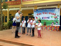 Bắc Giang đưa giáo viên nước ngoài vào dạy tiếng Anh tại các trường học