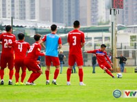 ẢNH: ĐT Việt Nam tích cực luyện tập chờ ngày tái đấu ĐT Afghanistan