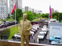 Khánh thành tượng Bác Hồ tại quê hương Lenin