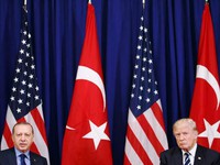 Thổ Nhĩ Kỳ xoa dịu căng thẳng ngoại giao với Mỹ
