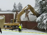 Mỹ: Tuyết rơi làm sập mái trường tiểu học