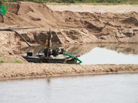 Nhức nhối nạn khai thác cát trái phép tại Gia Lai