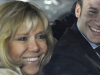 Bố mẹ của Tổng thống đắc cử Macron đã sốc khi phát hiện con trai hẹn hò với giáo viên