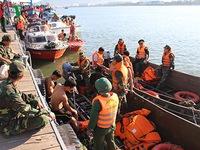 Tiếp tục nỗ lực cứu hộ vụ chìm tàu tại Bạc Liêu