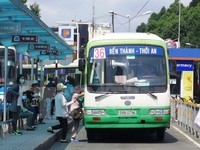 TP.HCM thí điểm 2 đường có làn riêng dành cho xe bus