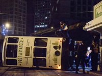 Lật tàu điện tại Hong Kong (Trung Quốc), 14 người bị thương