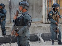 Cảnh sát Afghanistan ngăn chặn xe tải chở bom