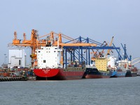 Giá trị xuất khẩu hàng hóa từ Việt Nam sang Trung Quốc tăng mạnh