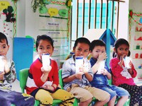 Gỡ khó cho học sinh nghèo tiếp cận Sữa học đường