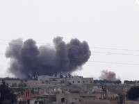 Liên quân không kích miền Đông Syria, ít nhất 38 người thiệt mạng