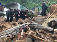 Lũ quét, sạt lở đất kinh hoàng, 12 người thiệt mạng và mất tích tại Nha Trang