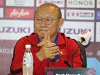 HLV Park Hang-seo sẽ sử dụng đội hình nào ở chung kết lượt về AFF Cup 2018 đấu ĐT Malaysia?