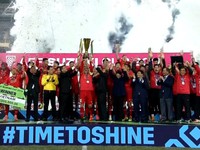 Khoảnh khắc lịch sử của bóng đá Việt Nam chúng ta khi nâng cao cúp vô địch AFF Suzuki Cup 2018