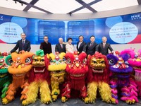 Sở Chứng khoán Hong Kong (Trung Quốc) mở cửa sàn giao dịch kết nối