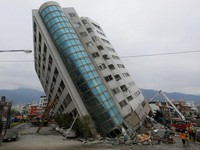 Nỗ lực cứu hộ sau động đất ở Đài Loan (Trung Quốc)