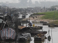 Trung Quốc cấm đánh bắt cá sông