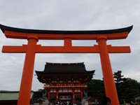 Thăm ngôi đền thờ thần bảo hộ cây lúa ở Nhật Bản