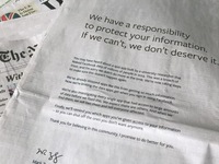 Facebook chạy lời quảng cáo xin lỗi công chúng trên báo giấy