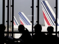 Hãng hàng không Air France hủy 25 chuyến bay vì đình công