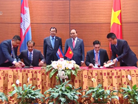 Việt Nam - Campuchia đạt tiến bộ về phân giới cắm mốc