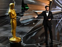 Oscar 2018: Đừng làm phim hài với những... kiểm toán viên