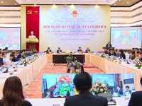 Thủ tướng Nguyễn Xuân Phúc: “Không giảm được phí logistics thì không thể tăng sức cạnh tranh”