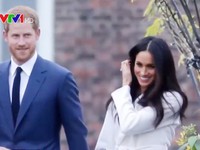 Mối tình ngọt ngào của Hoàng tử Anh Harry và Meghan Markle