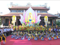 Nhiều hoạt động chào mừng Đại Lễ Phật Đản Phật Lịch 2562 tại miền Trung