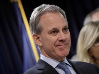Mỹ: Tổng Chưởng lý New York từ chức do dính bê bối lạm dụng tình dục
