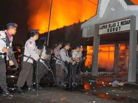 Bạo động tại nhà tù Indonesia, 5 sĩ quan an ninh thiệt mạng