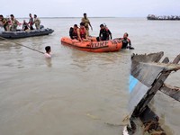 Ấn Độ: Tàu chở 40 học sinh bị lật trên biển, ít nhất 4 người thiệt mạng