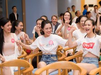 Dàn thí sinh Hoa hậu Việt Nam 2018 hết mình cổ vũ World Cup