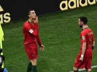 FIFA World Cup™ 2018: Báo Anh lý giải hành động 'vuốt râu' ăn mừng của C.Ronaldo